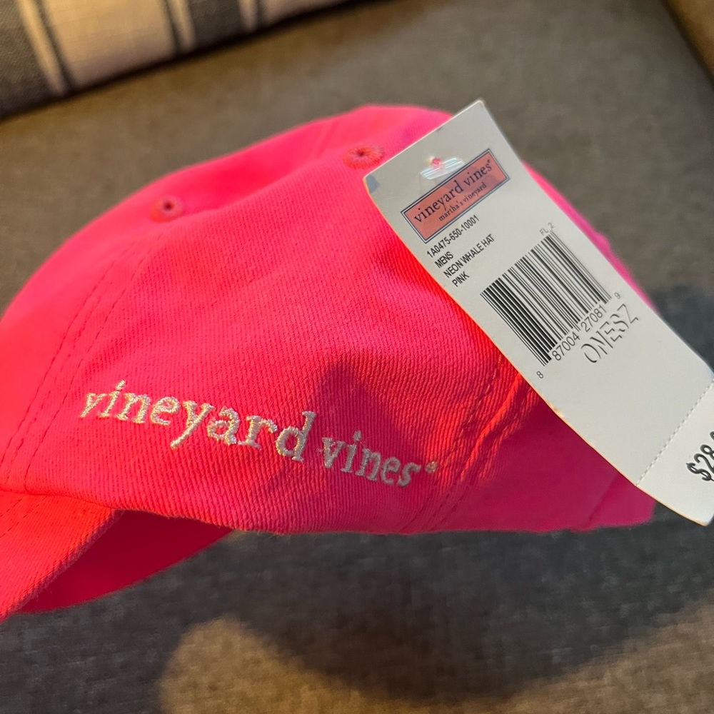 VV hat